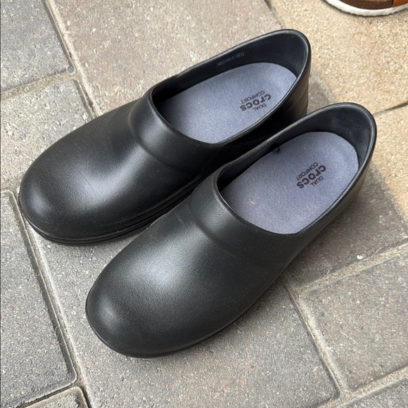 Crocs womans 9 Black Slip-On Shoes - Picture 1 of 7